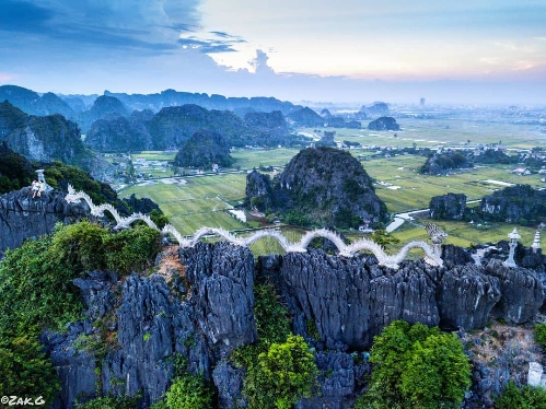 Hang Múa - điểm hot nhất Ninh Bình trong mắt khách Tây - Báo ...