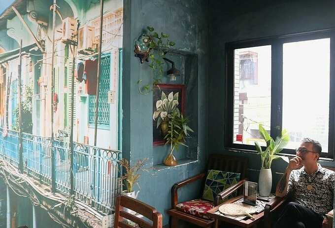 Thực khách tận hưởng góc riêng tư trong quán. Ảnh: Thanh Thu