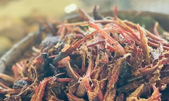 Thịt gác bếp.