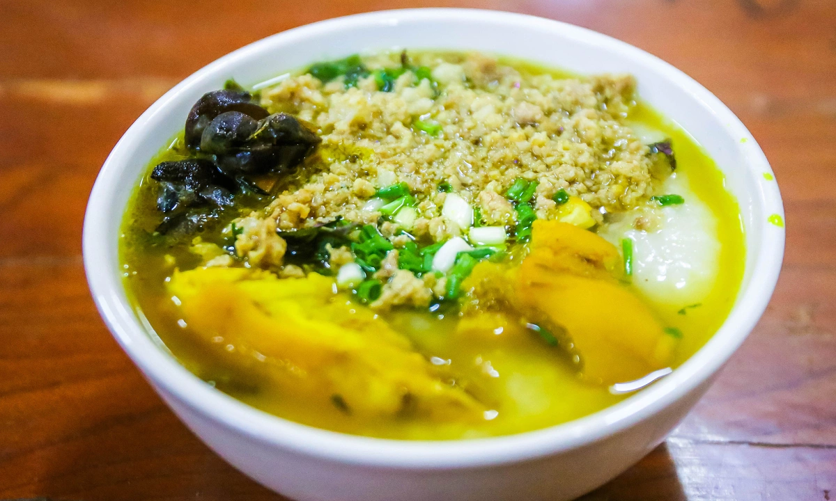 Quán cháo ấu tẩu gần 30 năm ở Hà Giang - Báo VnExpress Du lịch