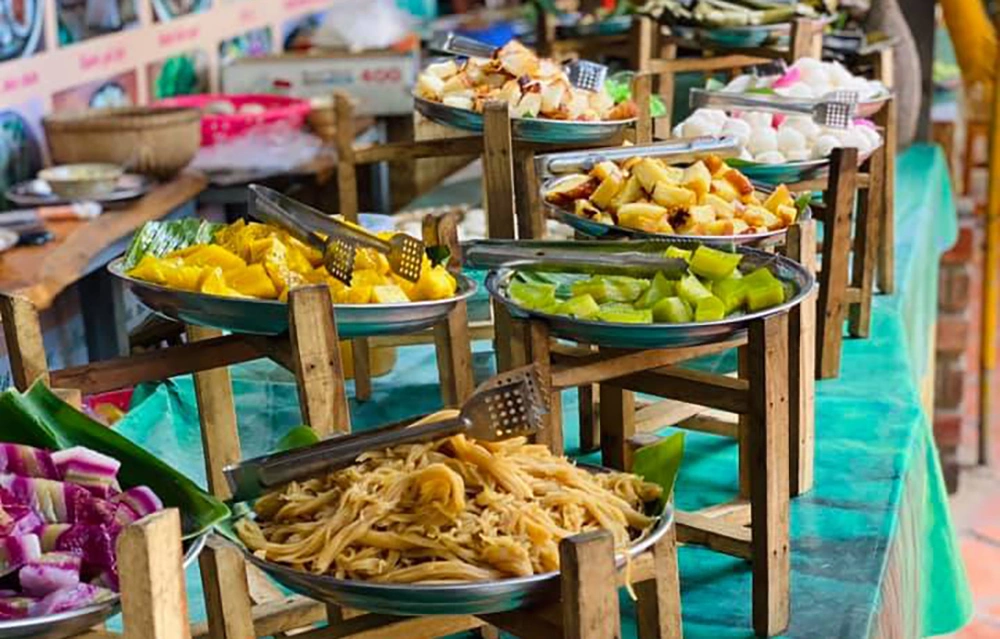 Các món ăn ở khu ẩm thực Làng bột Sa Đéc. bot2-3987-1702147106.jpg