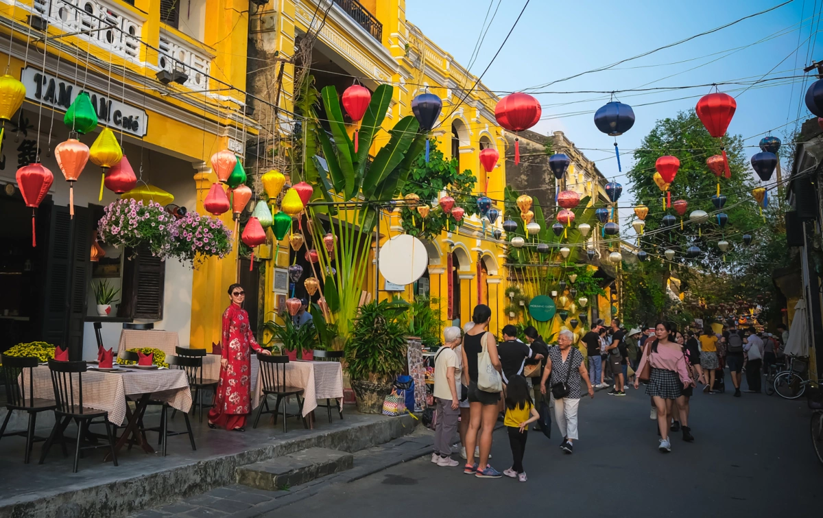 A quiet Hoi An as Tet nears