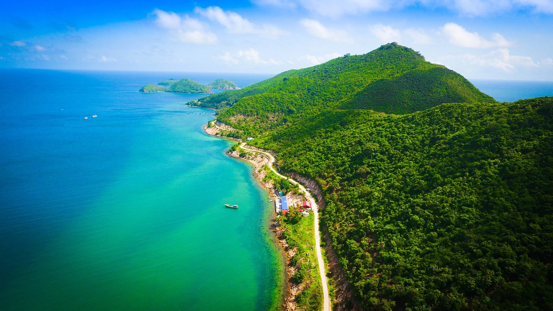 Hòn Lớn Nam Du nhìn từ trên cao