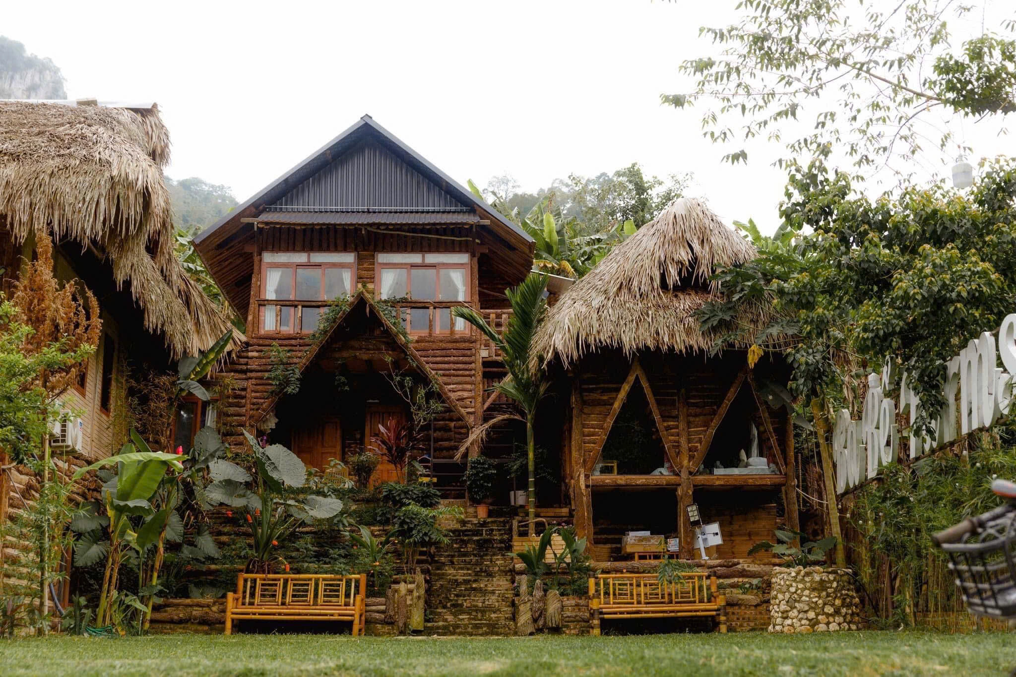 Khách Việt 'ướt sũng' 6 tiếng tại lễ hội té nước lớn nhất Thái Lan 2 Famstay Ba Bể, một địa điểm lưu trú phục vụ khách du lịch tại Bắc Kạn. Ảnh: Vũ Văn Tuyên