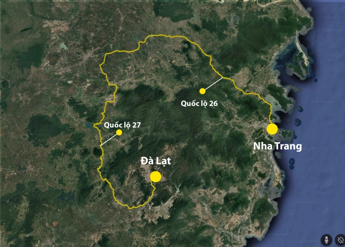 3 cung đường từ Nha Trang đi Đà Lạt không qua đèo Khánh Lê Đường Nha Trang đi Đà Lạt qua Buôn Ma Thuột. Đồ họa: Hoàng Thanh