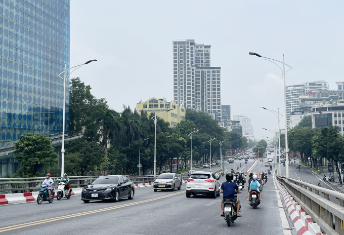Góc nhìn hướng về đường Liễu Giai, nơi đoàn diễu binh tuyến 3 đi qua. Ảnh: Tâm Anh