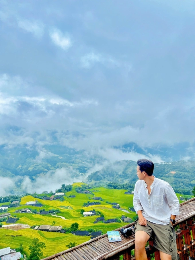 Du khách ở Hoàng Su Phì tuần thứ ba tháng 9. Ảnh: Giang Vũ