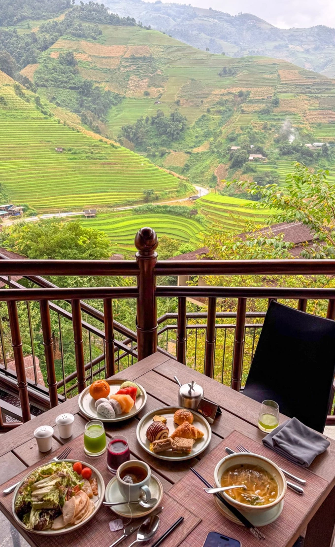 Bữa sáng tại khu nghỉ dưỡng. Ảnh: Thảo Vũ