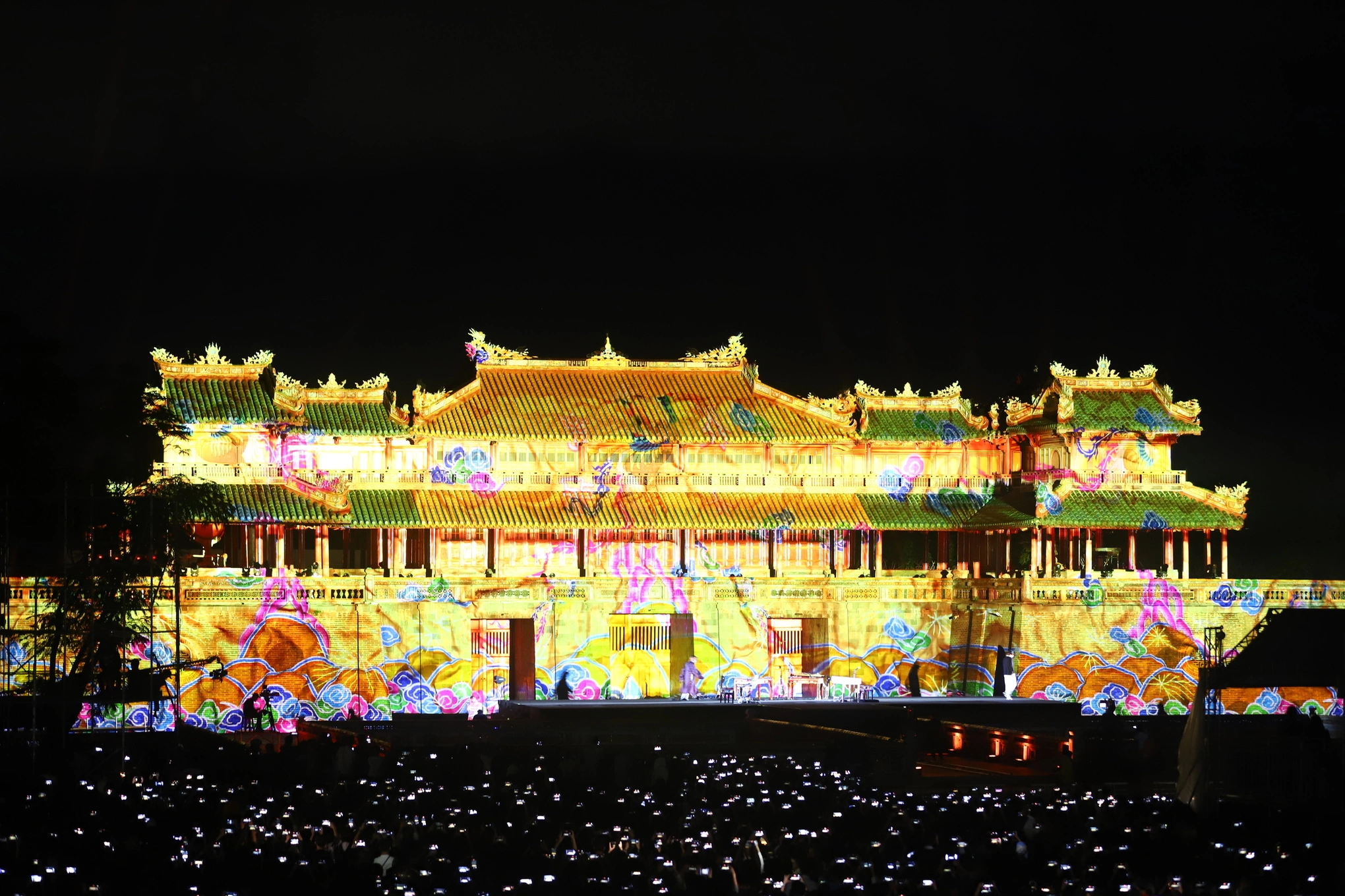 Đêm Trung Thu Hoàng Cung