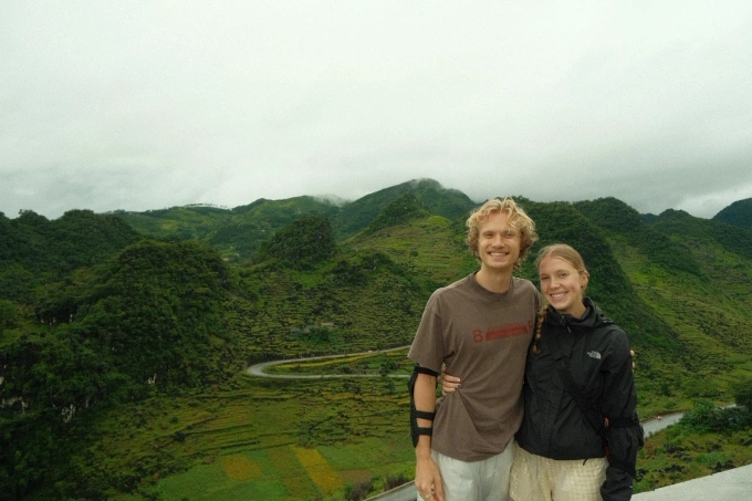 Erin Forbes và bạn trai Martin Prchal. Ảnh: NVCC