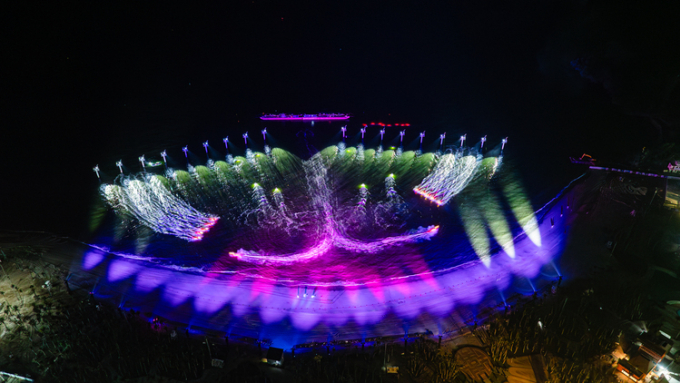 Show Symphony of the Green Island từng xác lập hai kỷ lục thế giới trước thềm khai mạc. Ảnh: Sun Group