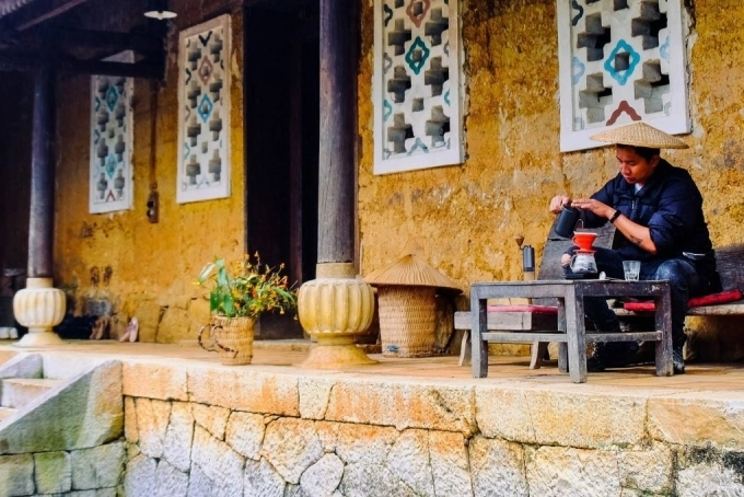 Nhà cổ Chúng Pủa có tuổi đời trăm năm ở xã Mèo Vạc, Tuyên Quang. Ảnh: Vinh Gấu