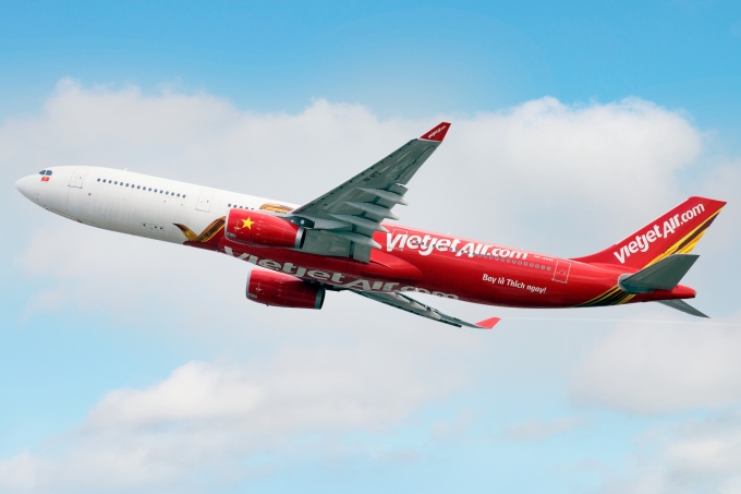 Tàu bay của Vietjet với màu đỏ đặc trưng. Ảnh: Tài Nguyễn