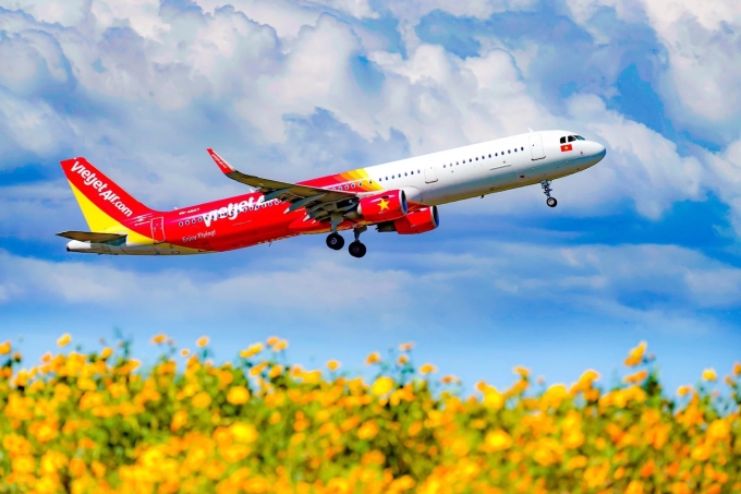 Vietjet mở bán hàng nghìn vé bay 0 đồng dịp cuối năm Tàu bay của Vietjet cất cánh. Ảnh: Tài Nguyễn
