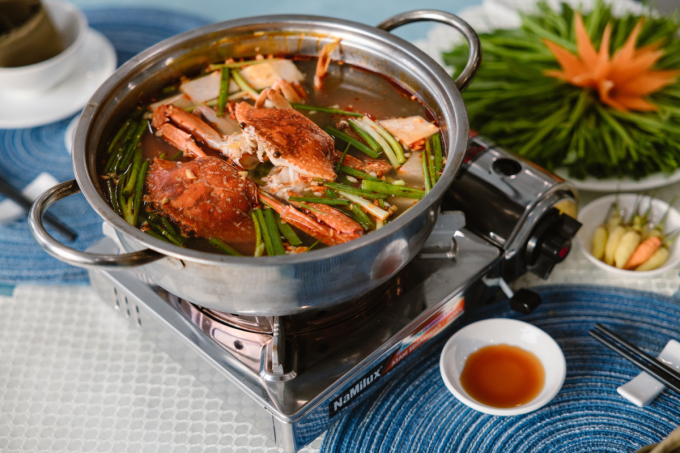 Thưởng thức hải sản địa phương tại nhà hàng Hương Biển Phú Quốc c