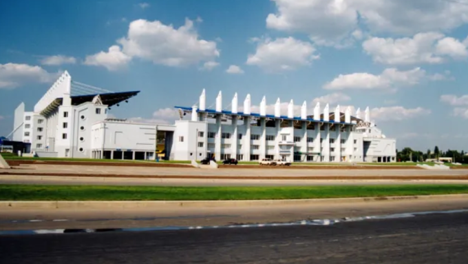 24 giờ trải nghiệm 'quốc gia không tồn tại' ở châu Âu Một tòa nhà ở PMR. Ảnh: Metro