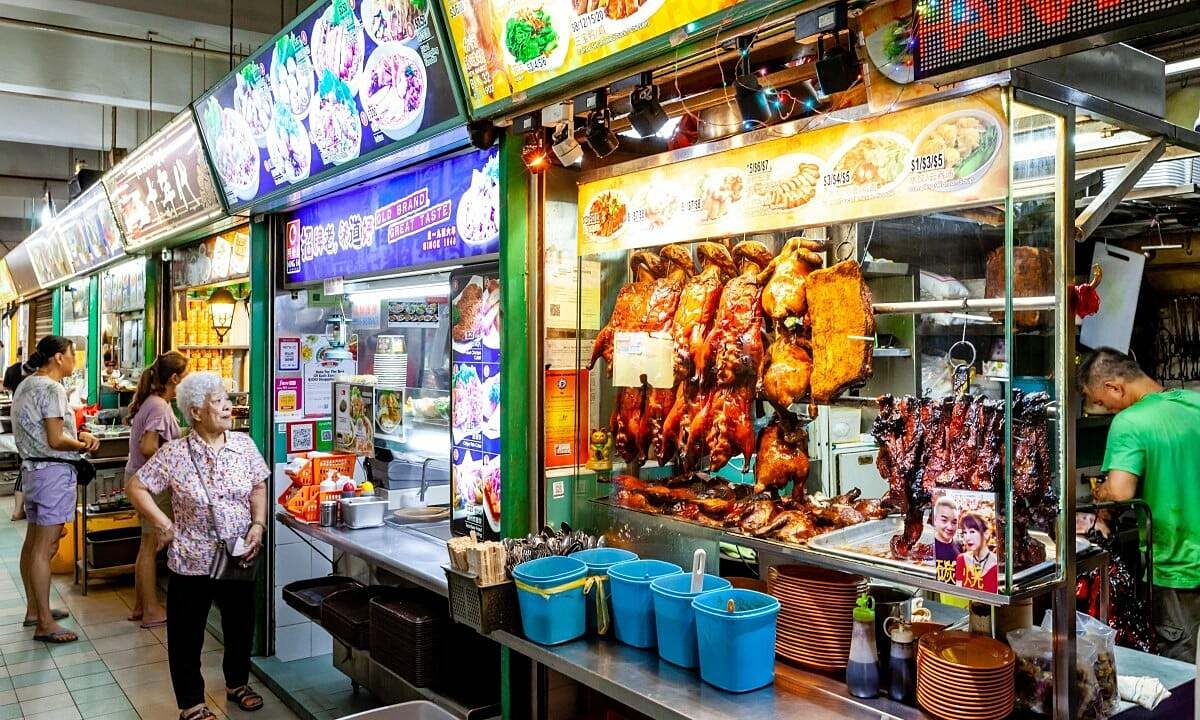 Cách Singapore siết an toàn vệ sinh thực phẩm hàng quán rong