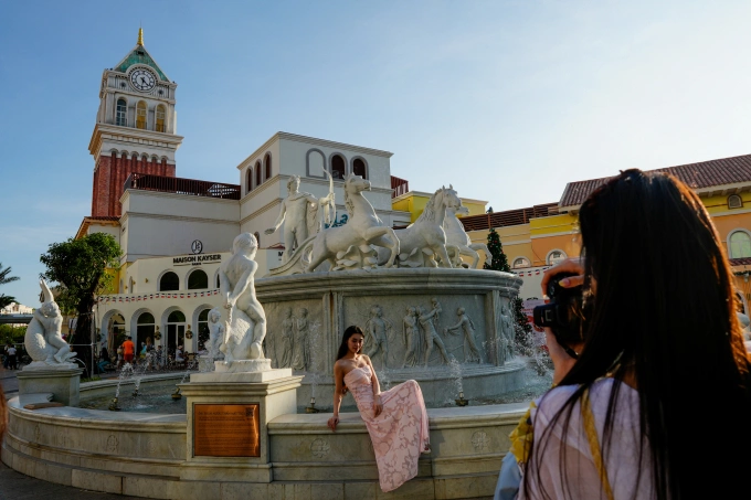 Du khách tham quan đặc khu Phú Quốc tháng 12/2025. Ảnh: Thành Nguyễn