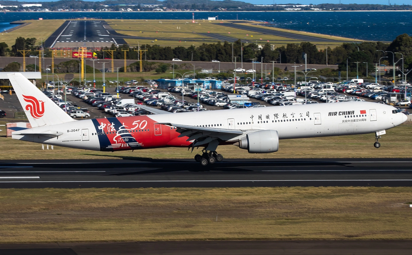 Nhiều hãng hàng không châu Á giảm công suất, thêm điểm dừng do thiếu nhiên liệu