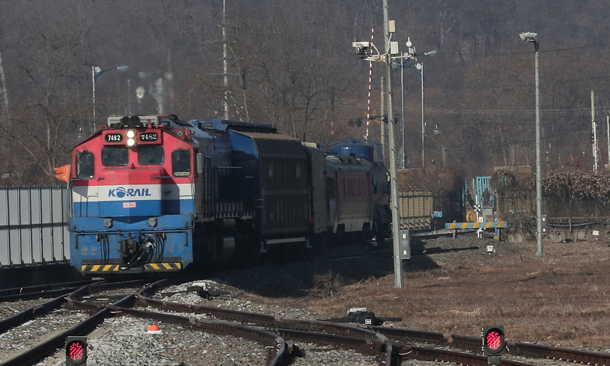 Hàn Quốc khôi phục tuyến tàu du lịch đến biên giới Triều Tiên