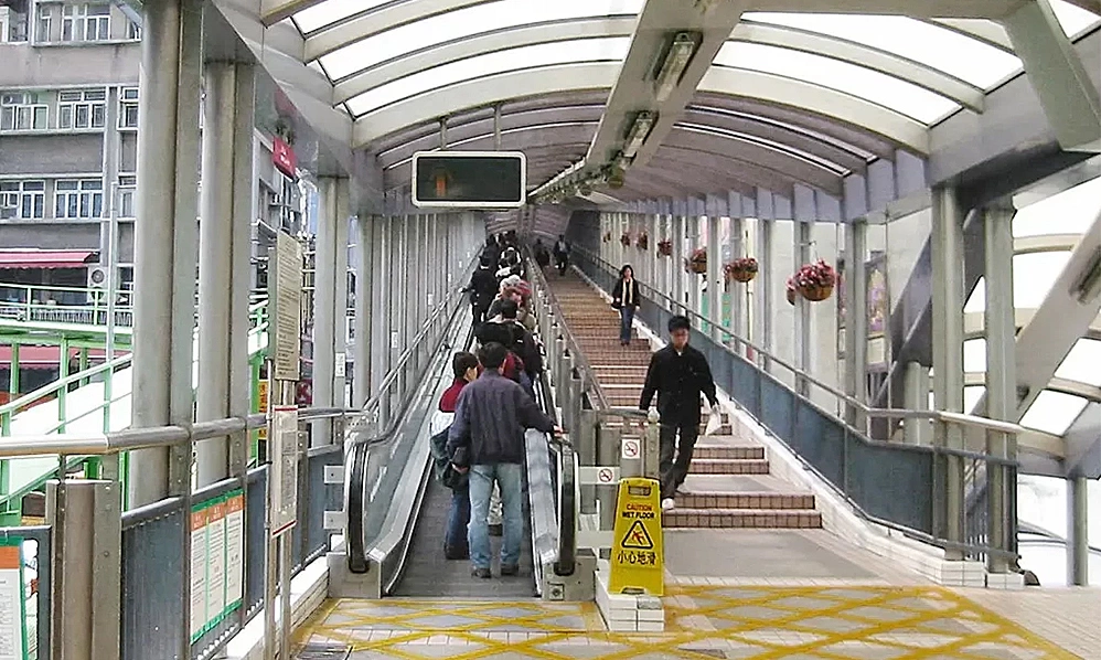 Săn tìm những bối cảnh phim kinh điển khi đến Hong Kong