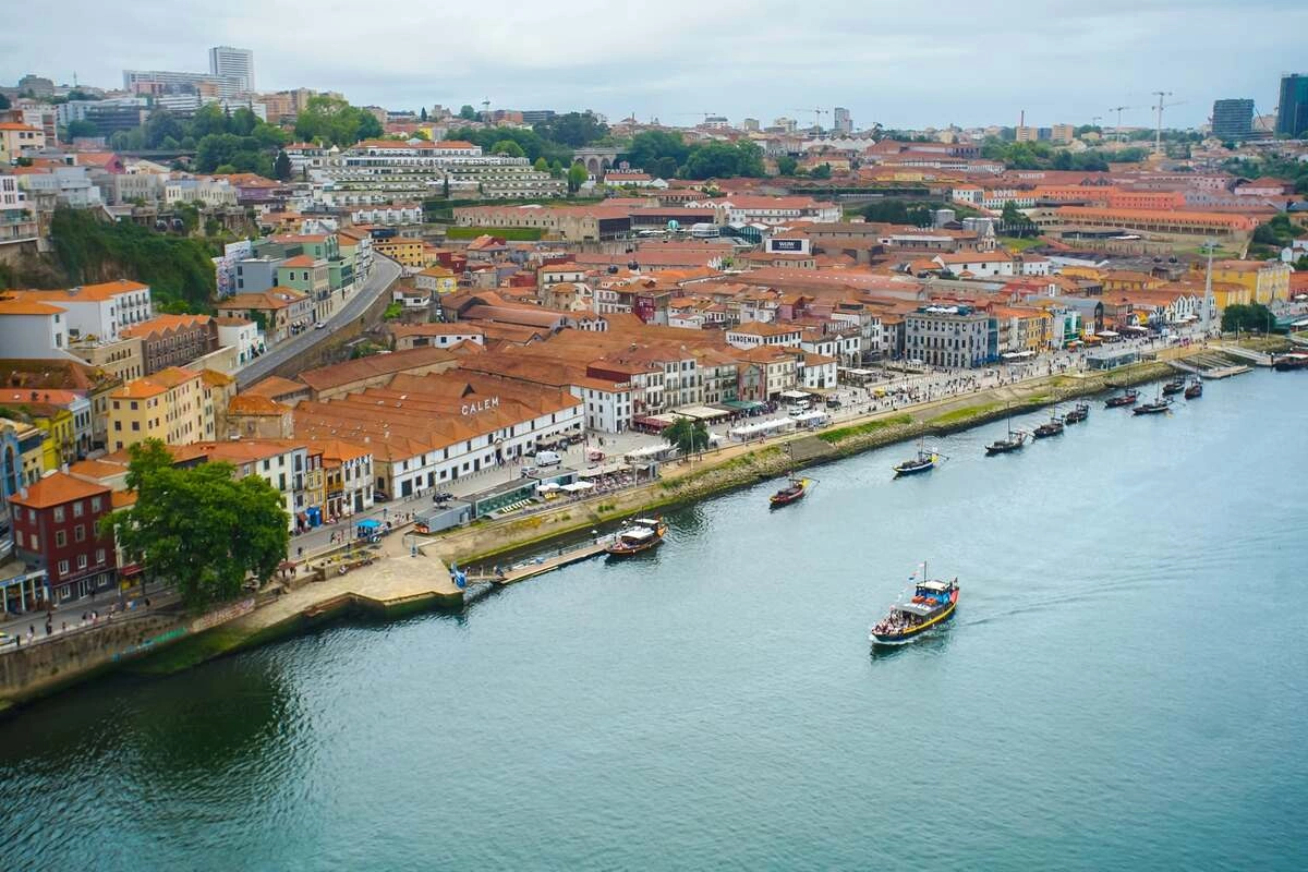 Theo chân khách Việt khám phá đô thị di sản Porto ỏ Bồ Đào Nha