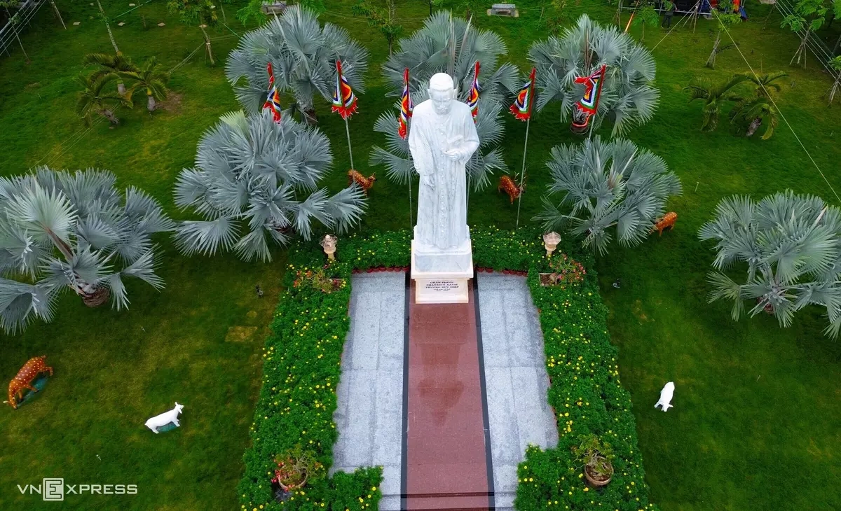 Khách sạn Cà Mau kín phòng trước lễ phong Chân phước