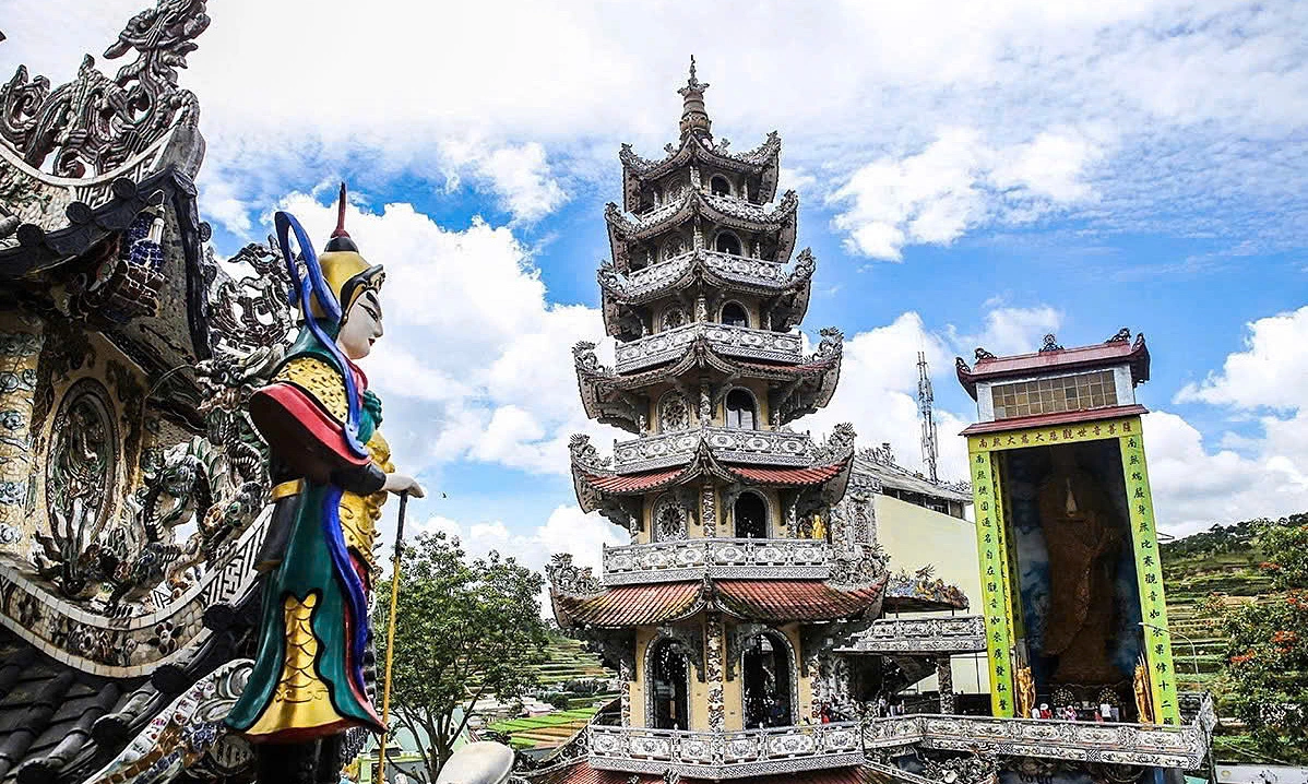 Chùa 've chai' nằm ở đâu?