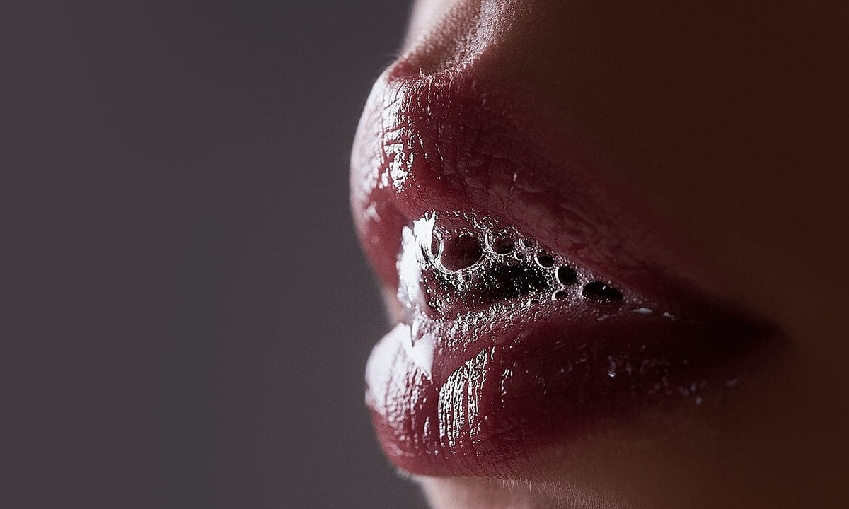 Khách sốc vì bồi bàn yêu cầu đầu bếp 'nhổ nước bọt' vào món ăn